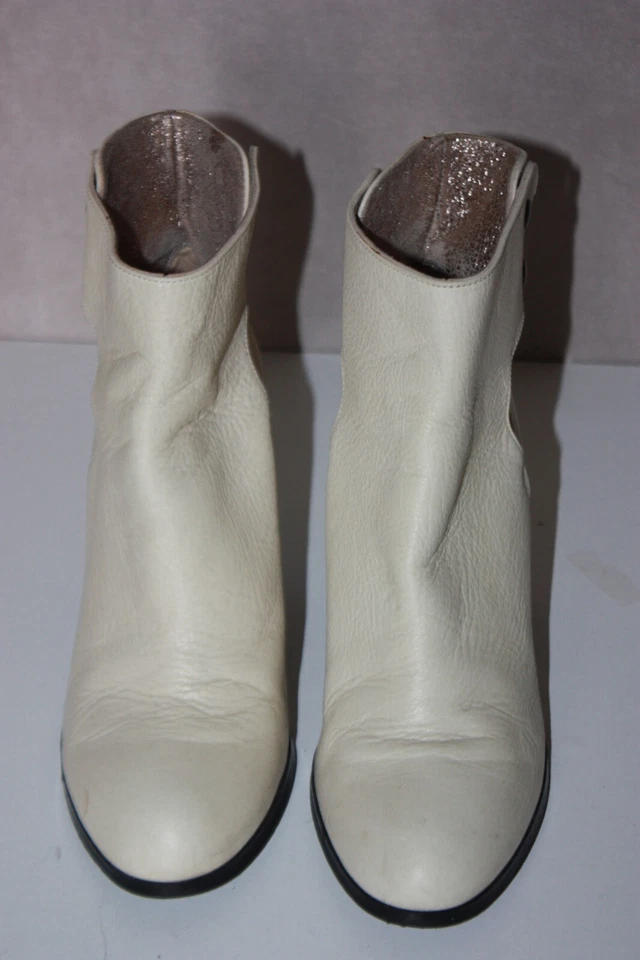 BOCAGE  Bottines Boots Cuir Crème Talons larges T 38 TBE - Photo 2/4