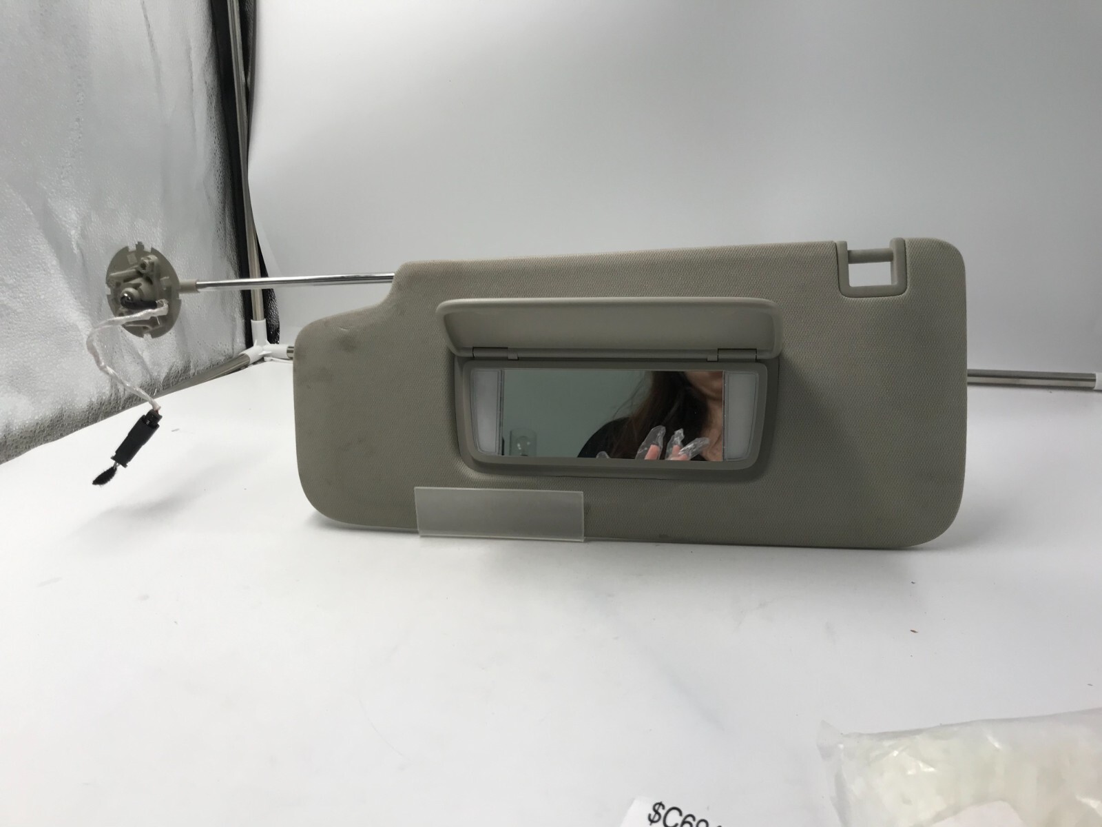 2021 Buick Encore Driver Sun Visor Gray OEM SV1096