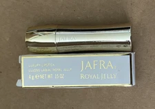 New In Box Jafra Royal Jelly Luxury Lipstick .15 OZ. / 4gr  Coral Chic NIB