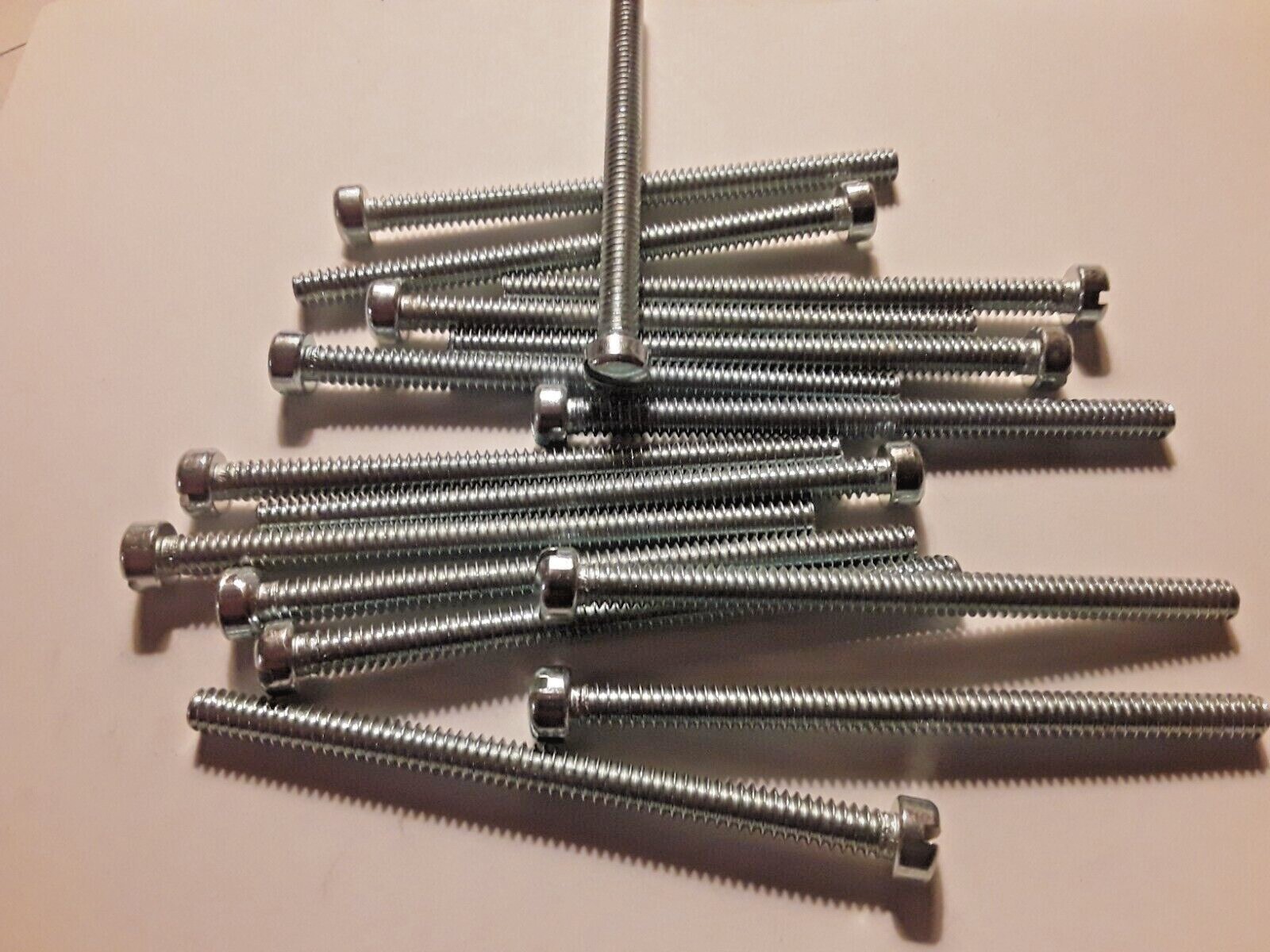 10-24-x-2-3-4-fillister-head-slotted-machine-screws-steel-zinc