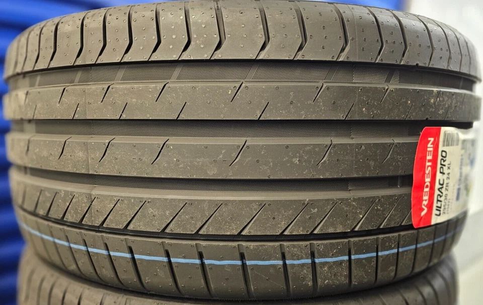 2X NEW VREDESTEIN ULTRAC PRO 355/25 ZR24 XL 110Y 355 25 24 UHP TYRES 3552524 C+B - Image 3 of 4