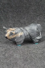 Bull Zuni Fetish Carving - Freddie Leekya