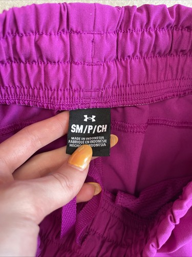 Under Armour Womens Size Small Vanish 3” Loose Fit Shorts UPF40 Stretch Magenta - Picture 4 of 8