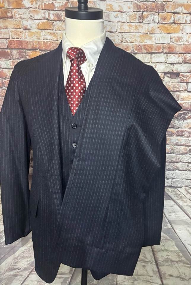 Vintage Southwick 3 Piece Suit Men's Solid Navy Blue Chalk Stripe Size 38 Short - Image 3 of 4