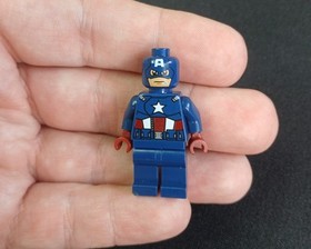 Lego Marvel Super Heroes Captain America Minifigure sh0014 from 6865
