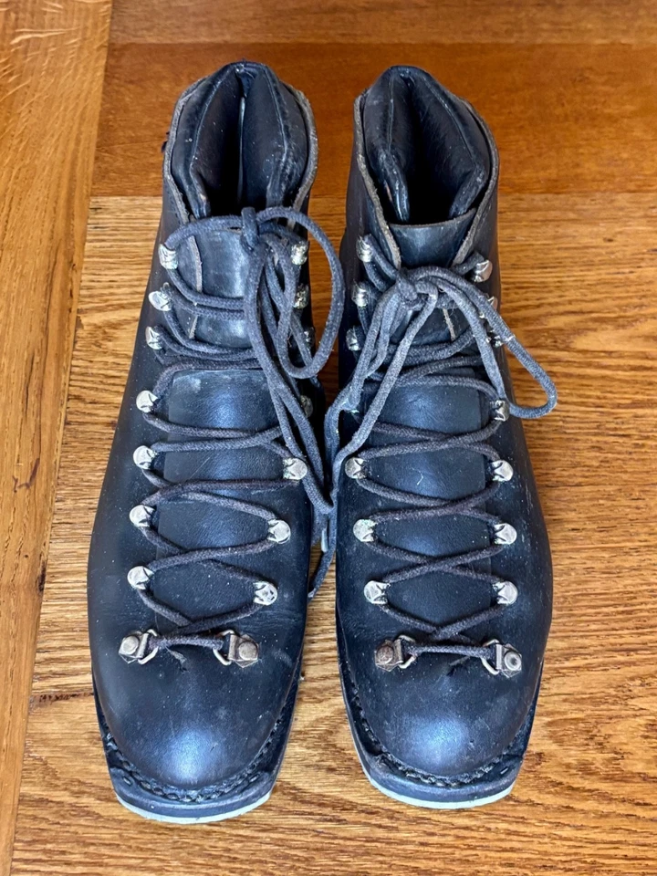 ANCIENNES CHAUSSURES de SKI P. 41 double laçage Casserousse FIT "l'AUBISQUE" - Photo 2/4