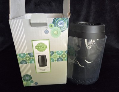 SCENTSY ''GO'' ~ PORTABLE FRAGRANCE DIFFUSER ~ BLACK ~ NIB