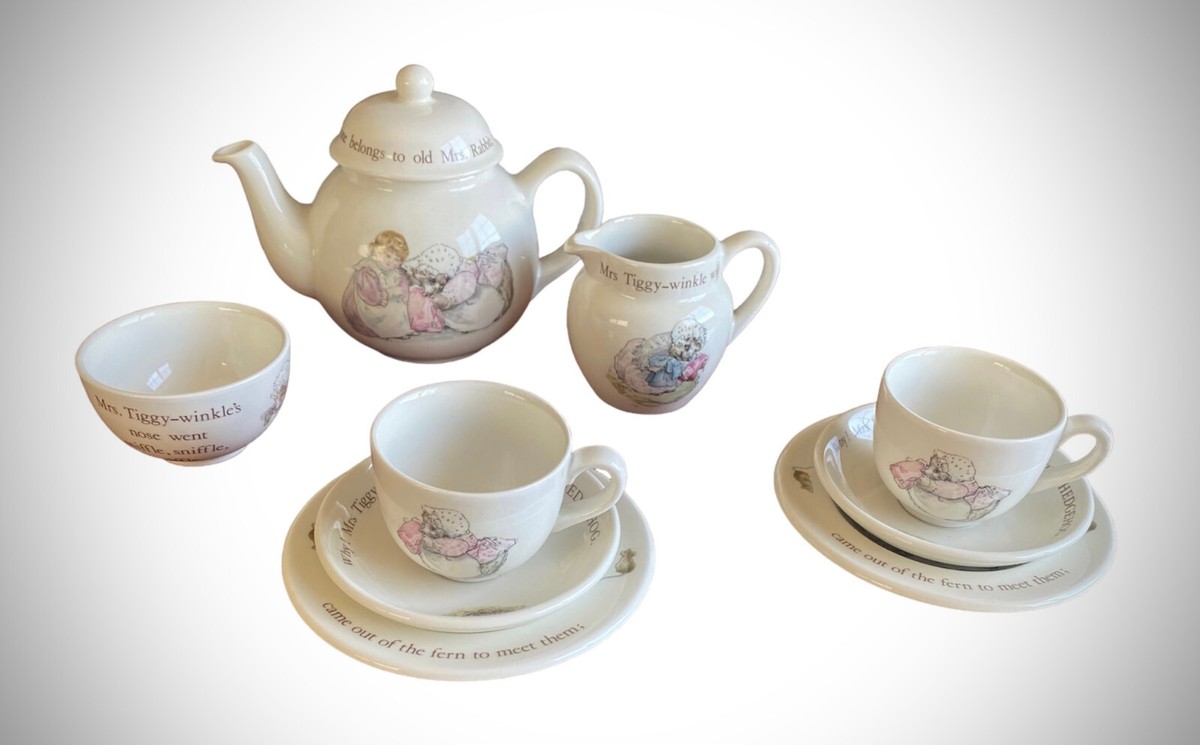 Vintage* Wedgwood Beatrix Potter Mrs. Tiggy-Winkle Tea Set; 1980s 
