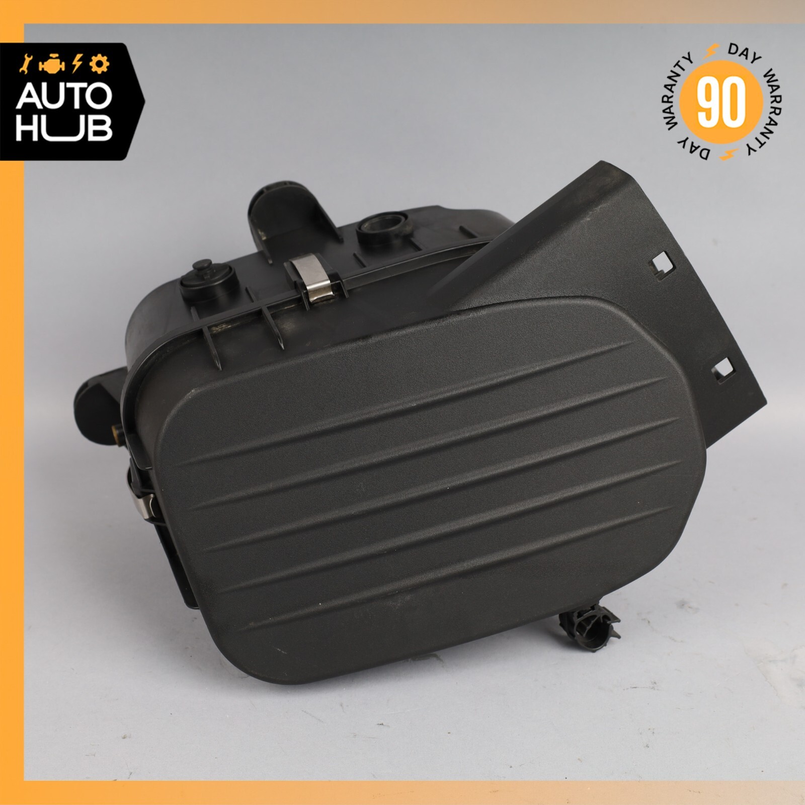 14-18 Maserati Ghibli Quattroporte Engine Air Intake Filter Left 670005844 OEM