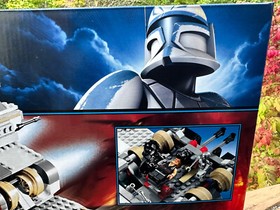 🍁 LEGO Star Wars 8096 Emperor Palpatine's Shuttle - NEW IN BOX BUT NO MINIFIGS