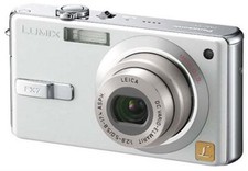 Panasonic LUMIX DMC-FX-7【美品】 Panasonic LUMIX DMC-FX7 5.0MP Digital Camera - Silver for sale