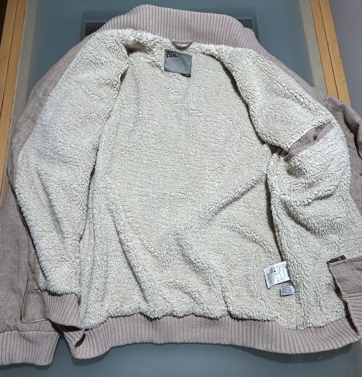 美品　2022年頃 RIP CURL JACKET メンズMサイズ Rip Curl MF Mick Fanning Collection Jacket Men's Small Black