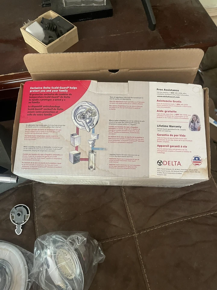 Labio Delta 1725. Monitor monomando. Válvula de ducha equilibrada a presión solamente Foto 2 de 4