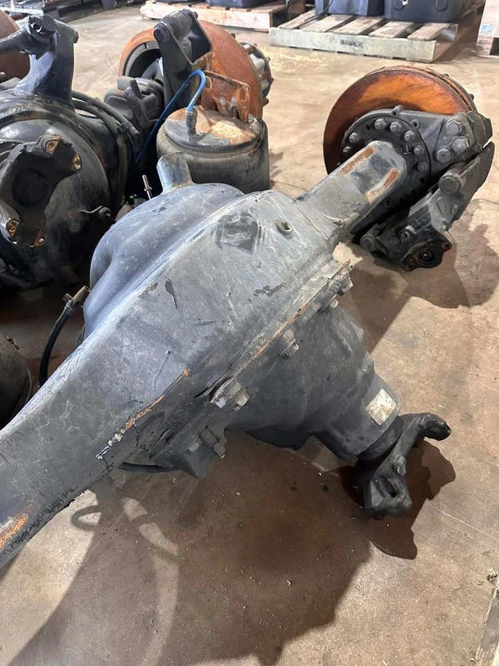 Conjunto de eje trasero Freightliner Cascadia 2018-2022 relación 2,28 Foto 3 de 4