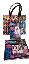 MONSTER HIGH FOLDER/PORTFOLIO AND MONSTER FASHION SKETCH PORTFOLIO AS IS