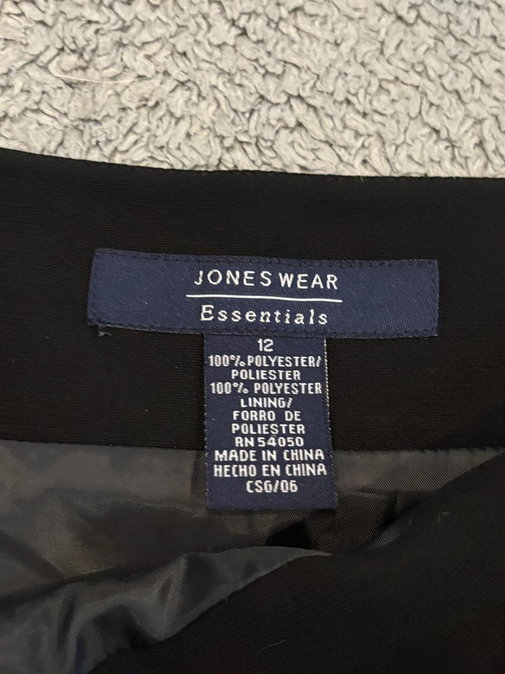 Falda ajustada y acampanada Jones Wear Essentials para mujer 12 negra elástica oficina carrera Foto 2 de 4