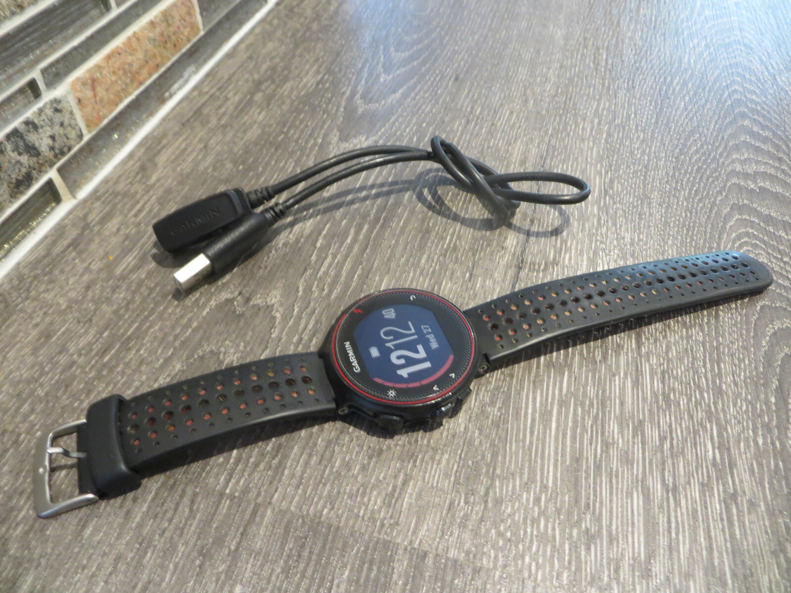 Garmin Forerunner 235 GPS Watch + Charger eBay