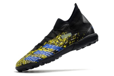Adidas PREDATOR FREAK .3 TF FZ1768 Schwarzer Laufschuh