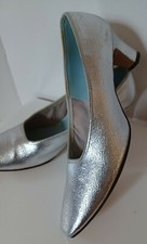 VTG 1960's "Mandarins" Silver Vinyl Secretary GEEK/Classic Pumps 6 1/2-B