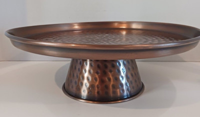 Vintage 12'' Hammered Copper Metal Round Pedestal Plate Stand/Riser