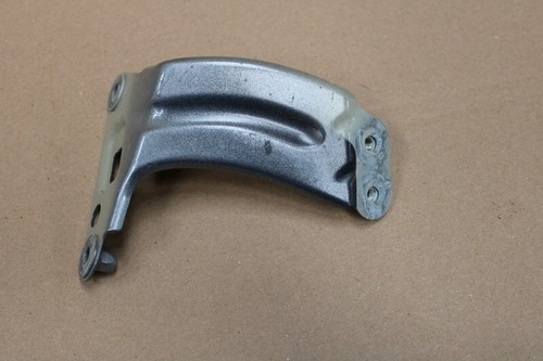 VW Golf 7 5G Halterung Halter Strebe Kotflügel Links 5G0821135