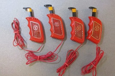 4 Tyco Slot Car Red Plunger Controllers with Speed Brake Clips 1970s