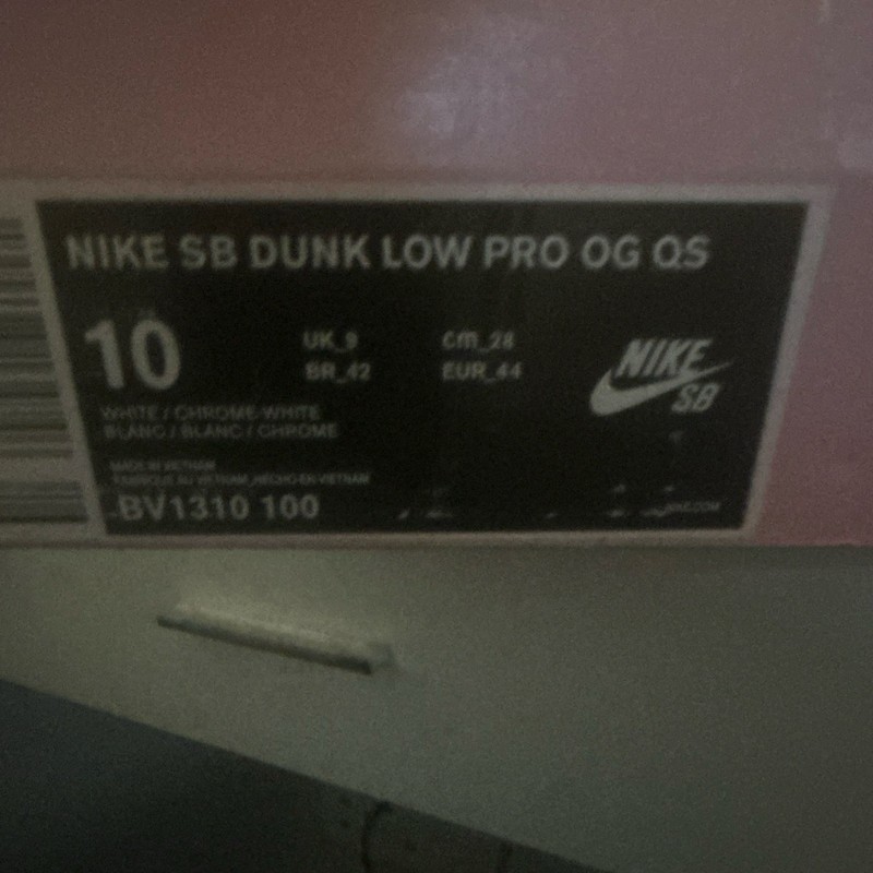 Nike SB Dunk Low Pro OG QS White/Chrome White Skate Shoes Men’s 10 D