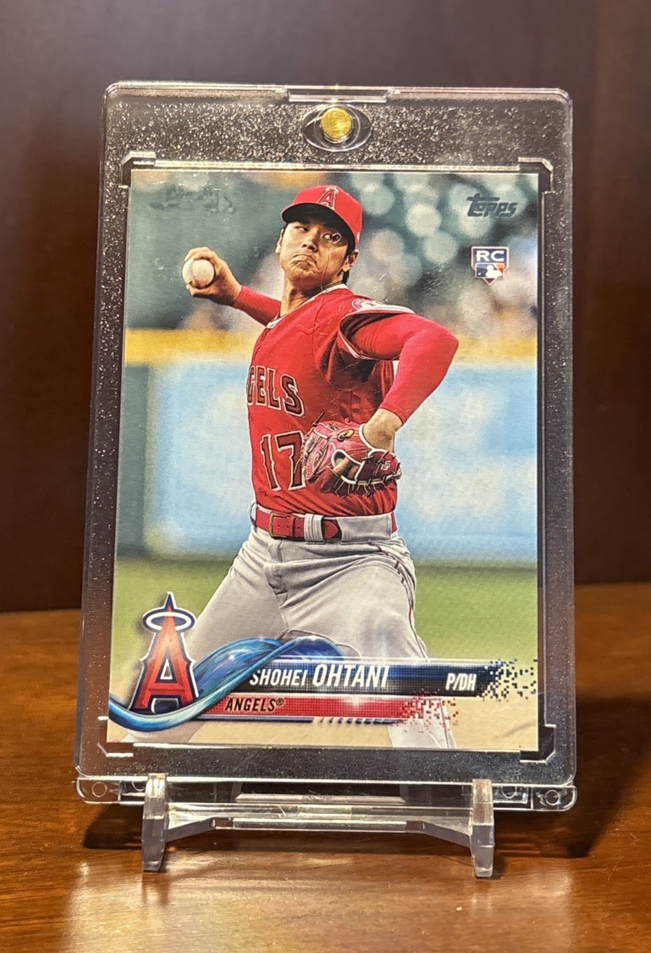 2018 Topps Update Series - Shohei Ohtani #US1 Pitching, Red Jersey (RC)