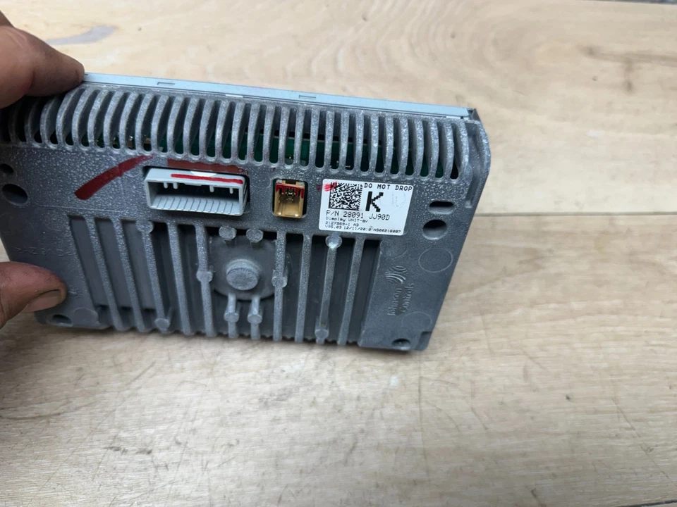 INFINITI g37 CUPÉ OEM 08-13 TABLERO CENTRAL NAVEGACIÓN PANTALLA Foto 3 de 3