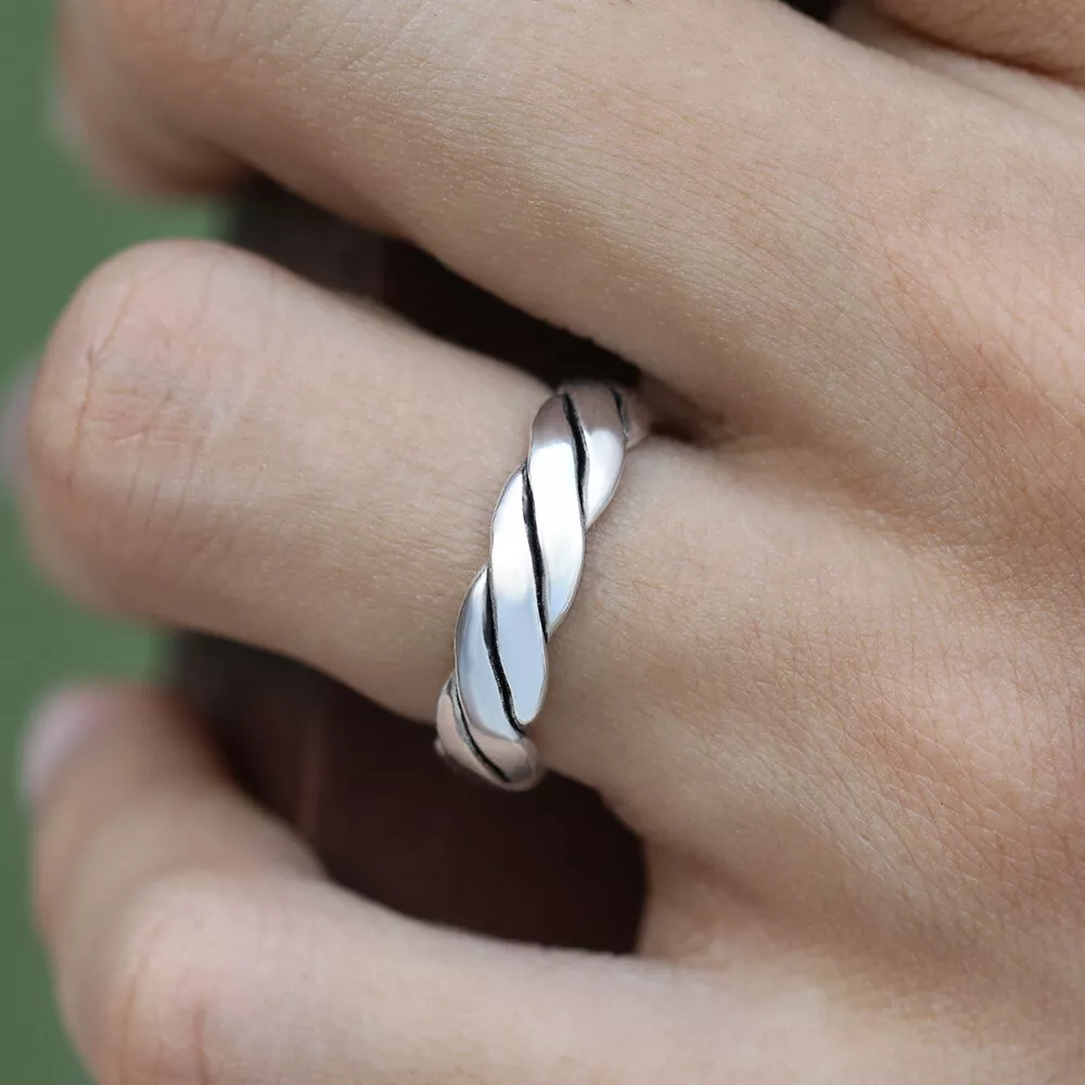 Plain silver shop ring womens