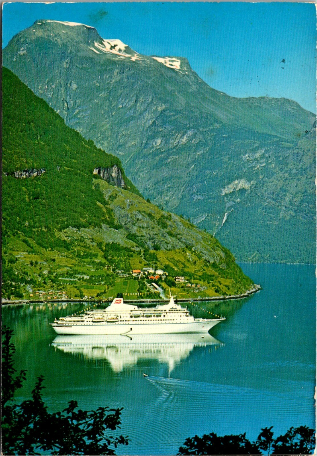 Postcard 1973 Royal Viking Cruise Ship at Geirangerfjord of Norway [1084]