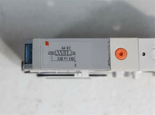 SMC SV1100R-5FU-C-C6 2-poliges Einzelmagnetventil, Kassettenfuß, 24Vdc - Bild 3 von 12