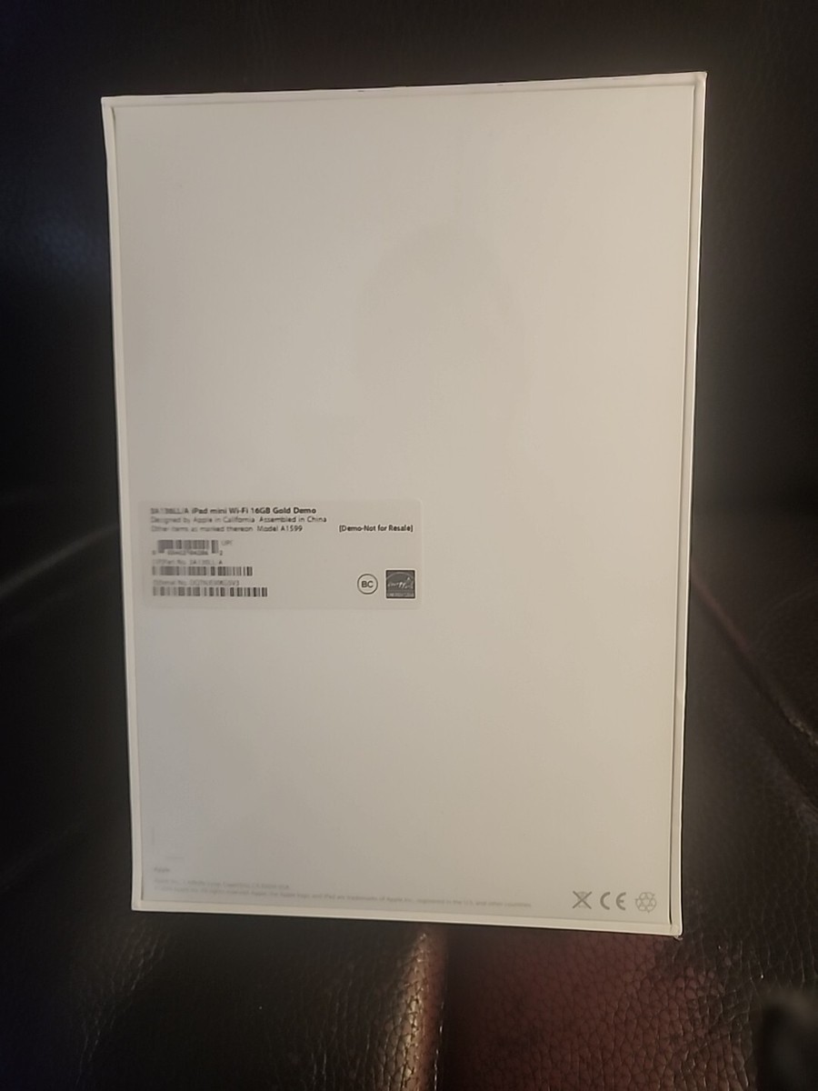 Apple iPad mini 3 A1599 16 GB, Wi-Fi, 7.9 in - Gold DEMO New