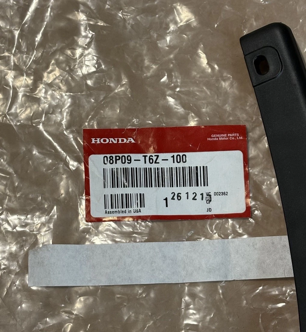 Genuine Honda 08P09-T6Z-100 Rear Splash Guards Mud Flaps Kit Ridgeline OEM photo 3