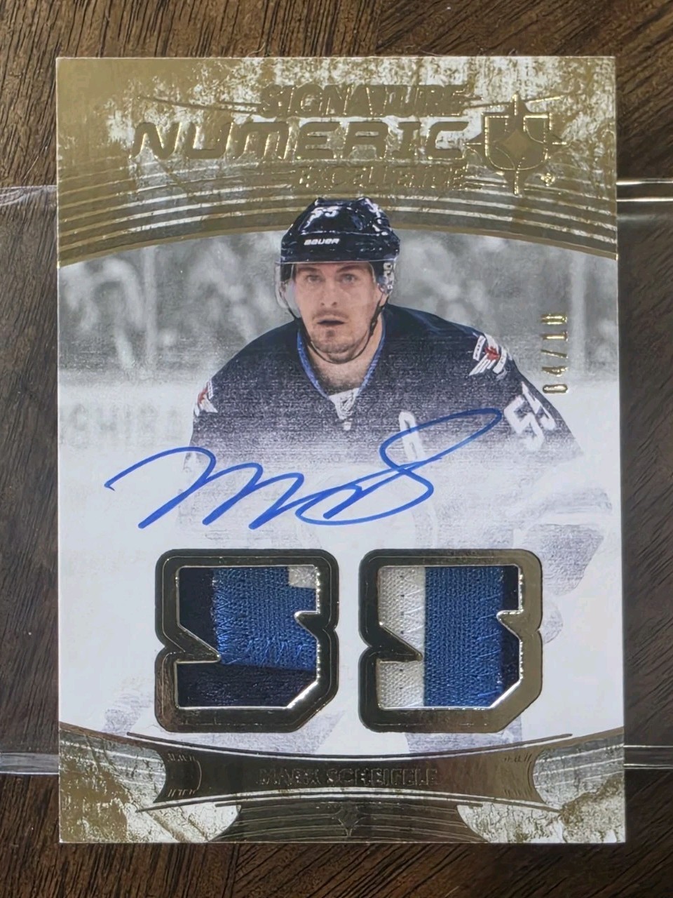 2016-17 Ultimate Mark Scheifele Signature Numeric Gold SSSP /10 Jets On-card