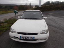 Calandre Ford ESCORT