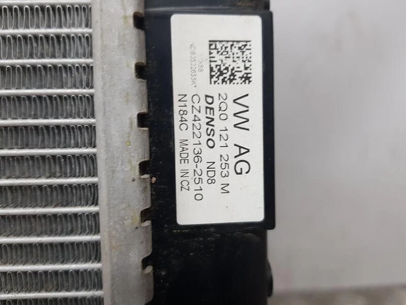 2Q0121253M wasserkühler 4980959 für SEAT IBIZA V (KJ1 KJG) 1.0 TSI 2017 Foto 3 de 4