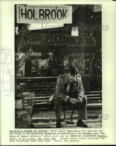 1986 Press Photo Nick Corri in Jose Revera's "The House of Ramon Iglesia."