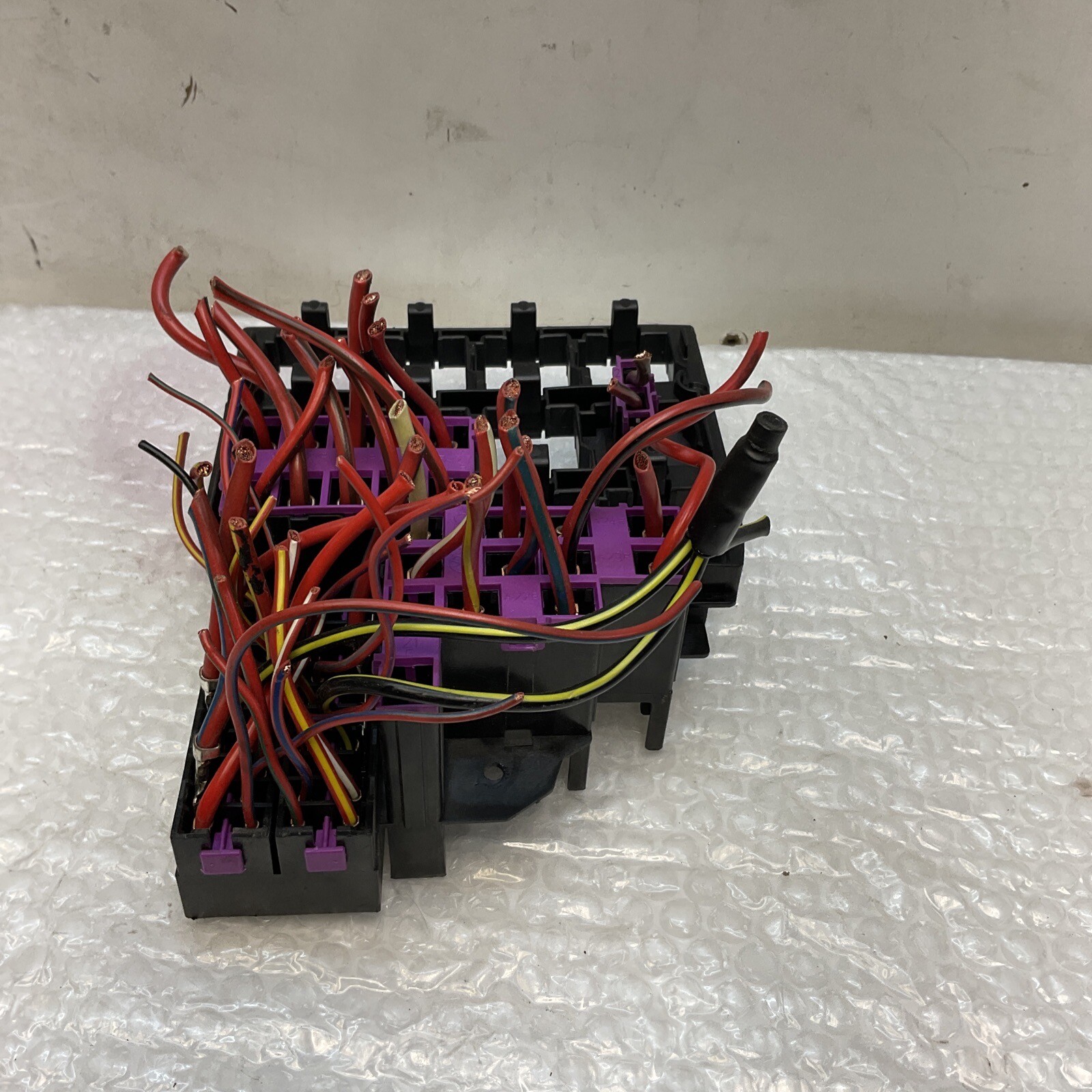 Bentley Flying Spur W12 6.0L Fuse Relay Juction Box 13-18 :B