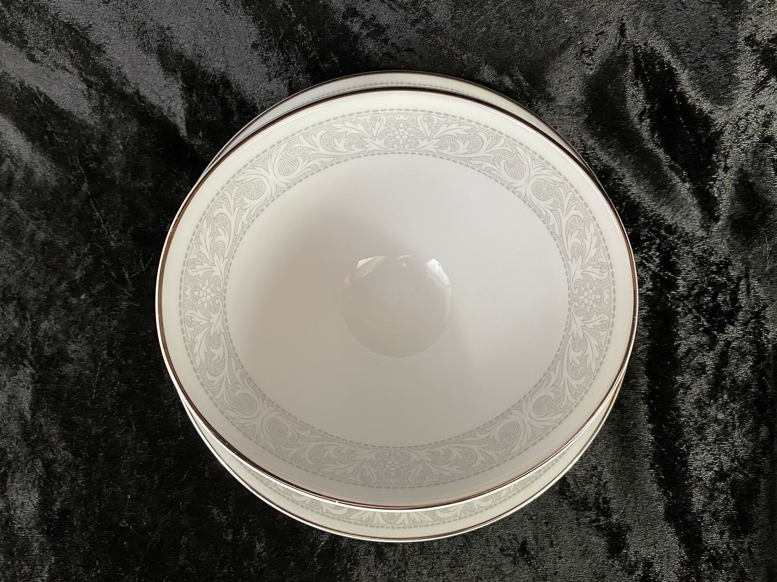 Imperial China W Dalton 5671 WHITNEY Gravy Boat w/ Attached Underplate