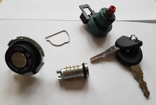 Complete Lock Set Ignition Main Switch FOR VESPA LX 125 150 2006-2013