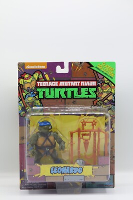 2015 Playmates TMNT Teenage Mutant Ninja Turtles Classic Collection Leonardo