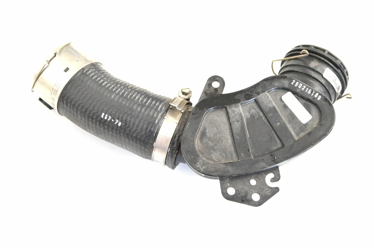 LAND ROVER DISCOVERY SPORT 2.0 2017 RHD Intercooler Hose GJ32 