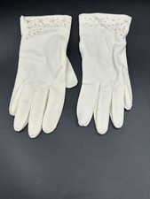 Vintage ivory colored women  s gloves floral embroidery and bead cuff