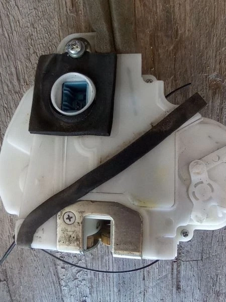 Conjunto de actuador de cerradura de puerta trasera para conductor Acura MDX 2011-2013 FABRICANTE DE EQUIPOS ORIGINALES USADO PROBADO Foto 4 de 4