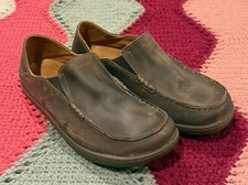 Olukai Moloa Boys Brown Premium Leather Easy Slip On Loafers Size 3 EUR 35