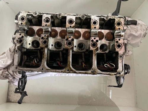 VW BORA Variant 1J6 Motorkopf 038103373C 1.90 Diesel 2000 33211451