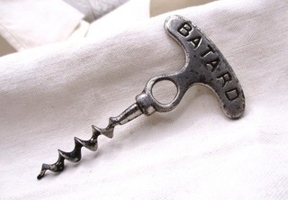 RARE tire bouchon ancien BATARD (1851 1910) pour pince type LUND vins cave.