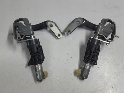 AUDI Q7 II 4M 15-19r. Motorhaubenöffnungsantriebe KPL 4M0827851A 4M0827852A / AU