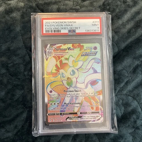 SWORD & SHIELD EVOLVING SKIES SECRET FULL ART/SYLVEON VMAX 211/203 PSA 9